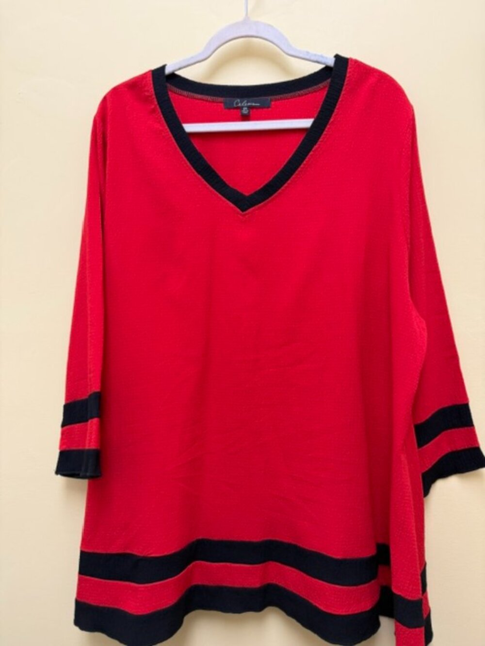 Calessa Women’s 2XL Textured Red and Black A-Line Tunic
